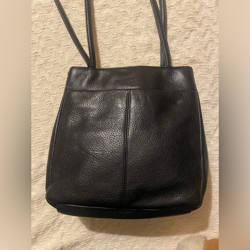 Stone Mountain Vintage Black Pebble Leather Shoulder Bag
